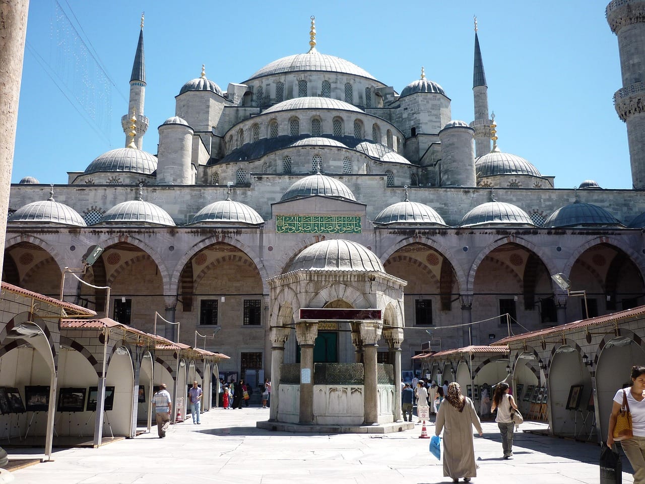 Visiter la Mosquée bleue et les vestiges de l'Hippodrome avec les horaires de prière et conseils de visite